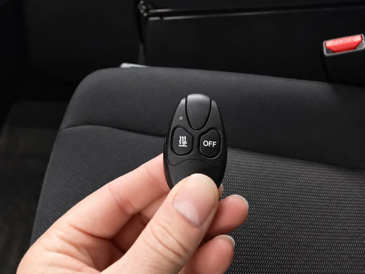 2.0 BlueHDi 180 L2 | CarPlay | Camera | Standkachel | Navigatie | F1 Flippers | Dealer onderhouden | Cruise control | Nieuwe APK