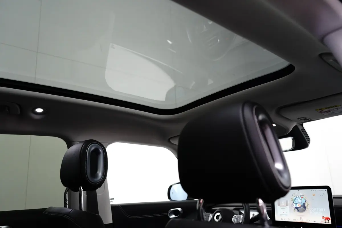 Pro+ 66 kWh 272pk | Panoramadak | 360 Camera | Leder | Dodehoek detectie | Stoelgeheugen | Adaptive cruise controle
