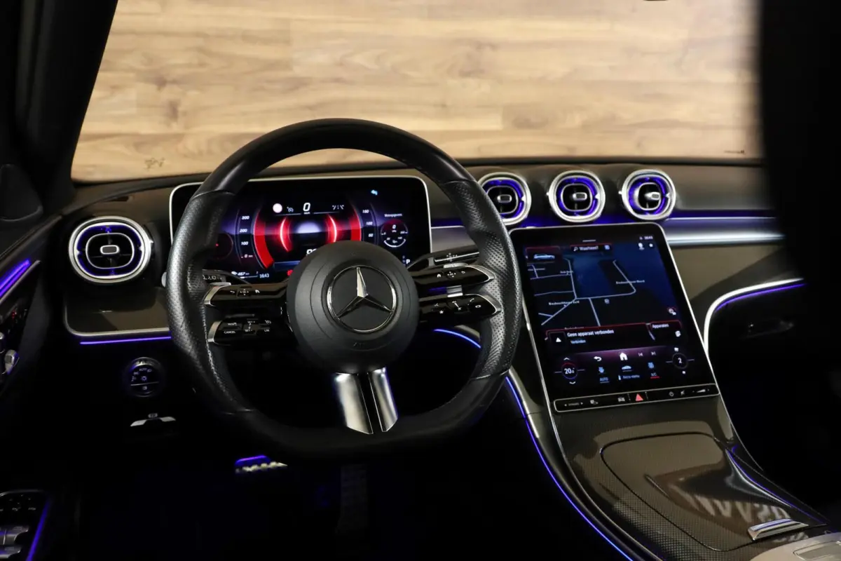 200 Luxury Line