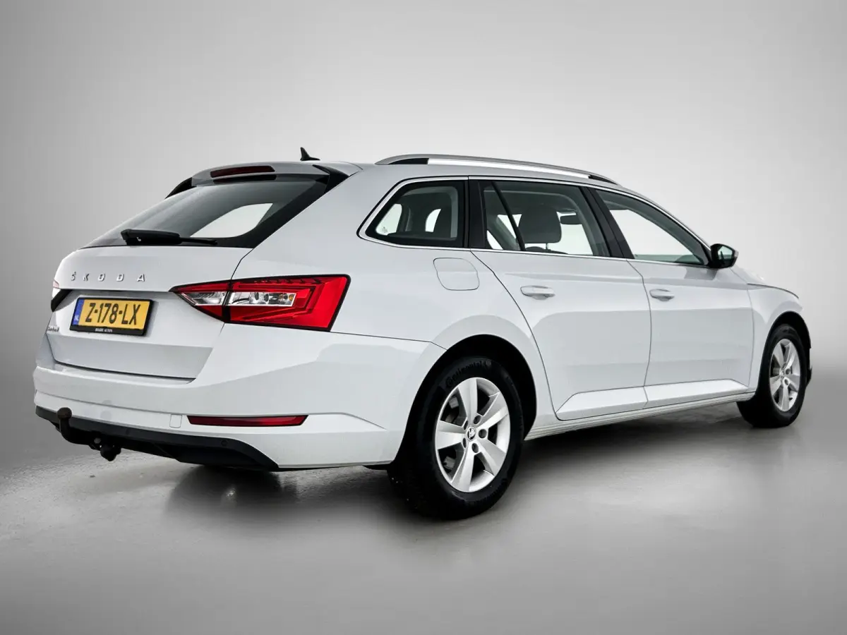 1.5 TSI 150PK Automaat Business Edition / Trekhaak / Navigatie / Airco-ecc./ Pdc./ Radio-multimedia / Virtual Cockpit / Apk 05-2028