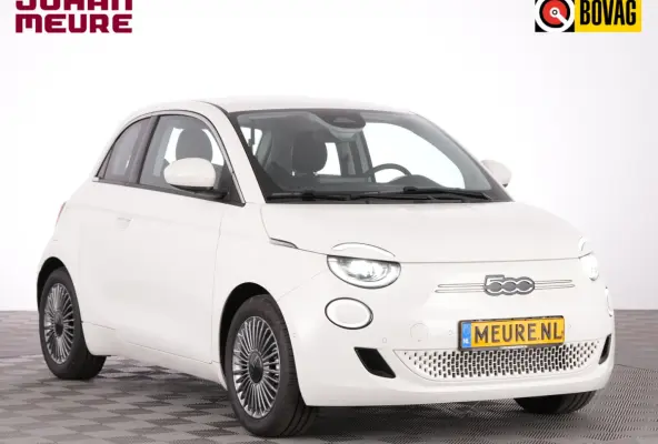 Icon Plus 3+1 24 Kwh | Full LED | VELGEN | NAVI | CAMERA | PDC | CARPLAY | Stoelverwarming | SOH: 100% | !
