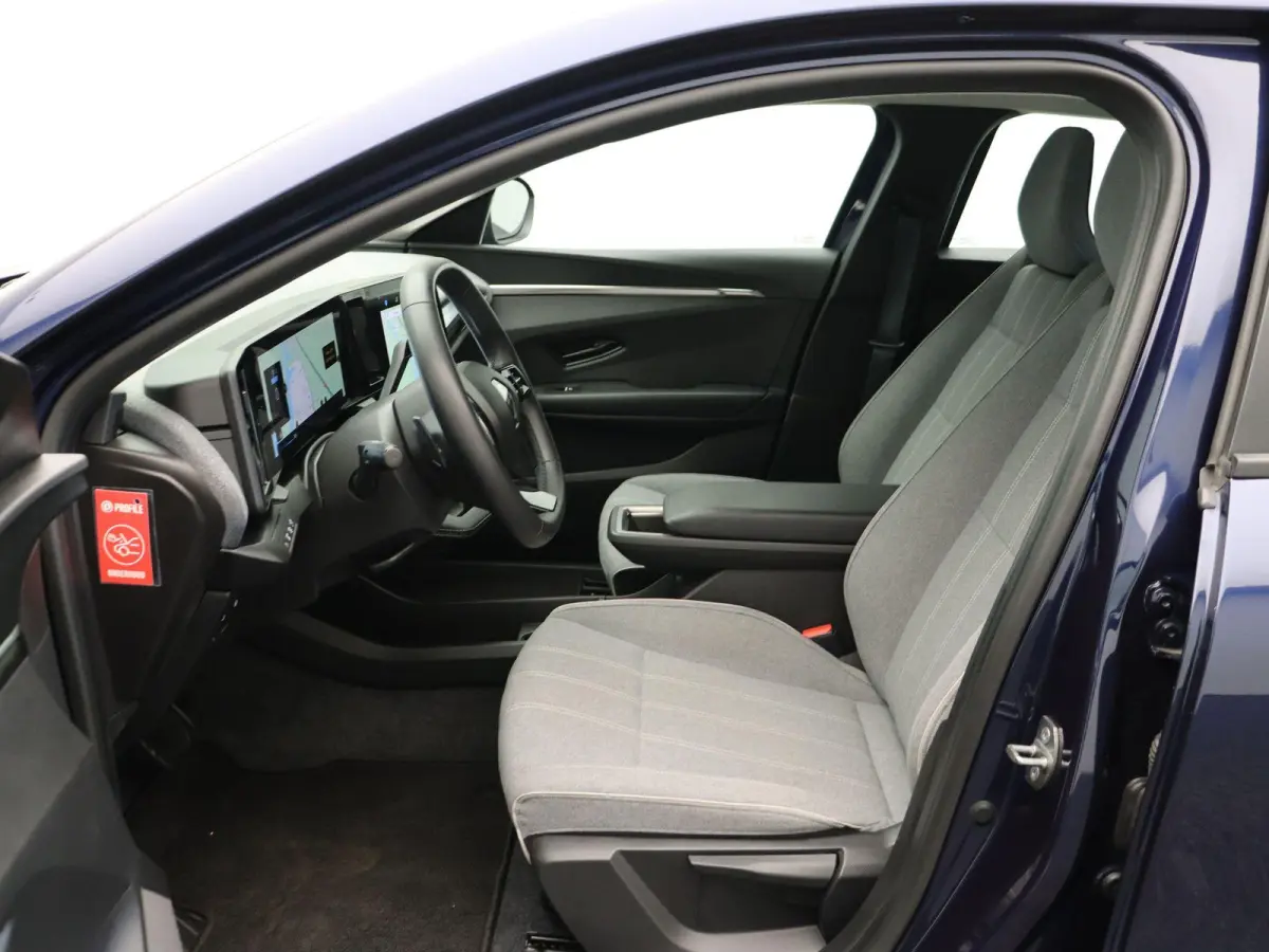 EV60 Optimum Charge Evolution | 94% SOH | Google Navigatie | Climate Control | Achteruitrij camera | Warmtepomp |
