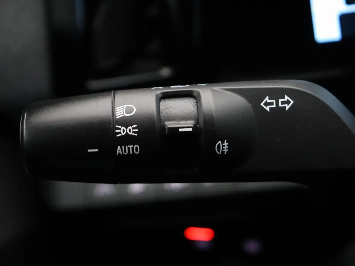 EV60 Optimum Charge Evolution | 94% SOH | Google Navigatie | Climate Control | Achteruitrij camera | Warmtepomp |