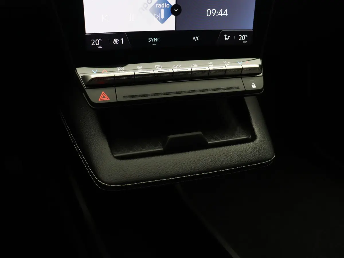 EV60 Optimum Charge Evolution | 94% SOH | Google Navigatie | Climate Control | Achteruitrij camera | Warmtepomp |