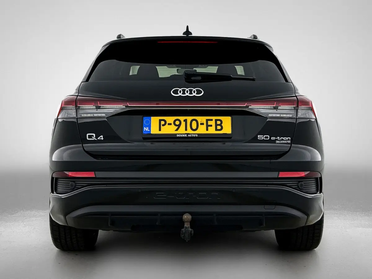 50 SOH 90% Quattro Launch edition S-Line Competition 220KW / 77 kWh / Warmtepomp / Panoramadak / Leder-sport / Sonos Sound / Pdc+Camera / Apk 02-2028