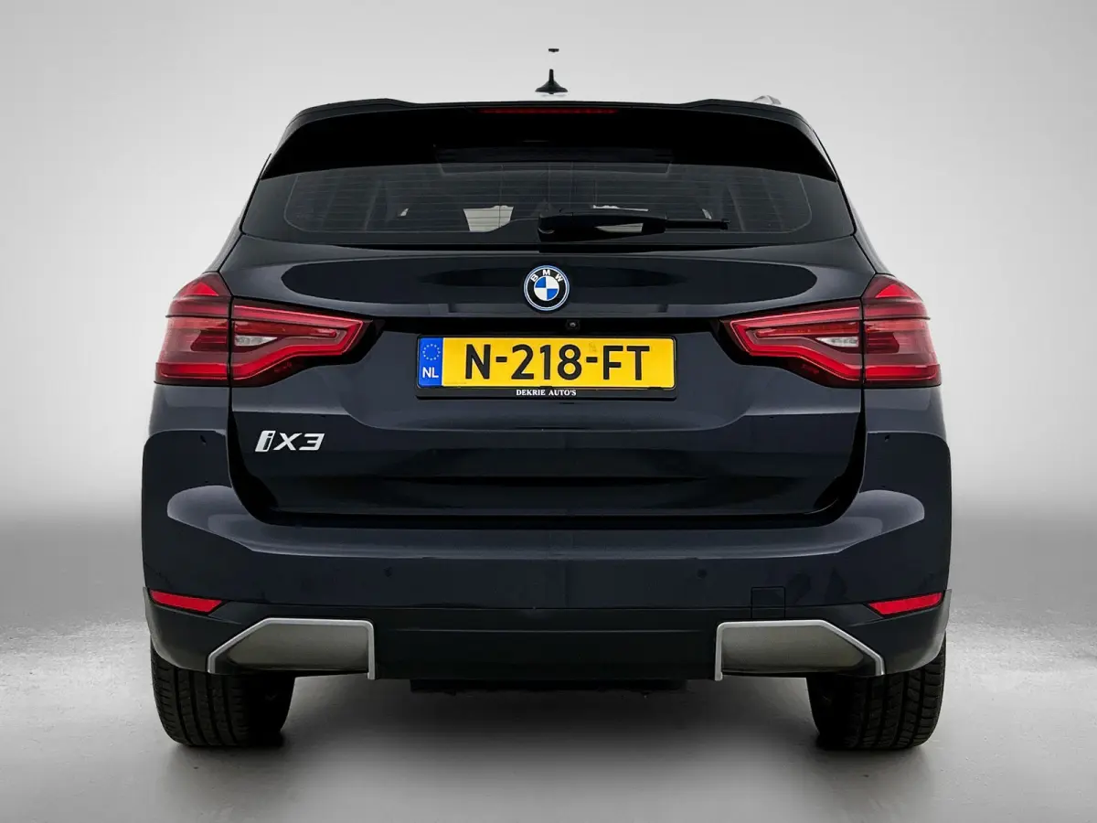 Executive 80 kWh SOH 99,6% / Panoramadak / Leder / Stoelverwarming / Pdc.+Camera / Navigatie / Apk 10-2027
