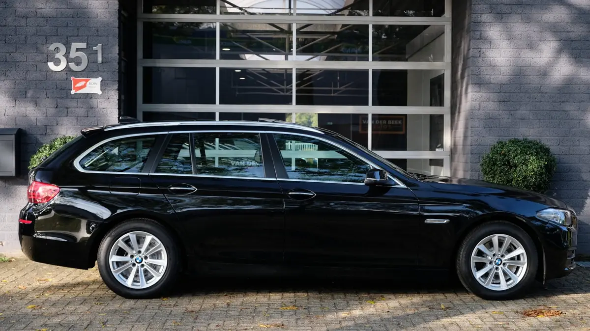 520i High Executive H/K|HUD|LEDER|PANO|VIRTUAL