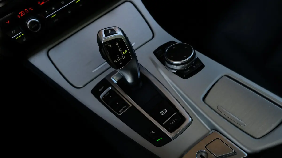 520i High Executive H/K|HUD|LEDER|PANO|VIRTUAL