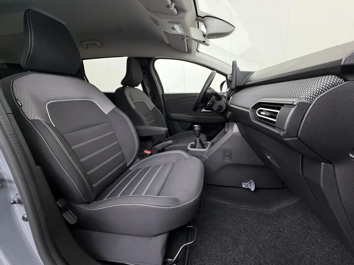 TCe 110pk Expression | 7 persoons | 1ste eigenaar | Parkeersensoren | AppleCarPlay/Android | Airco