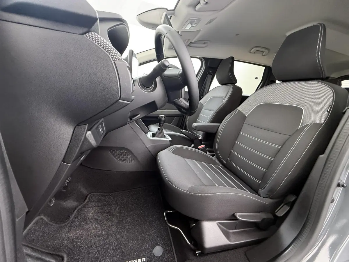 TCe 110pk Expression | 7 persoons | 1ste eigenaar | Parkeersensoren | AppleCarPlay/Android | Airco