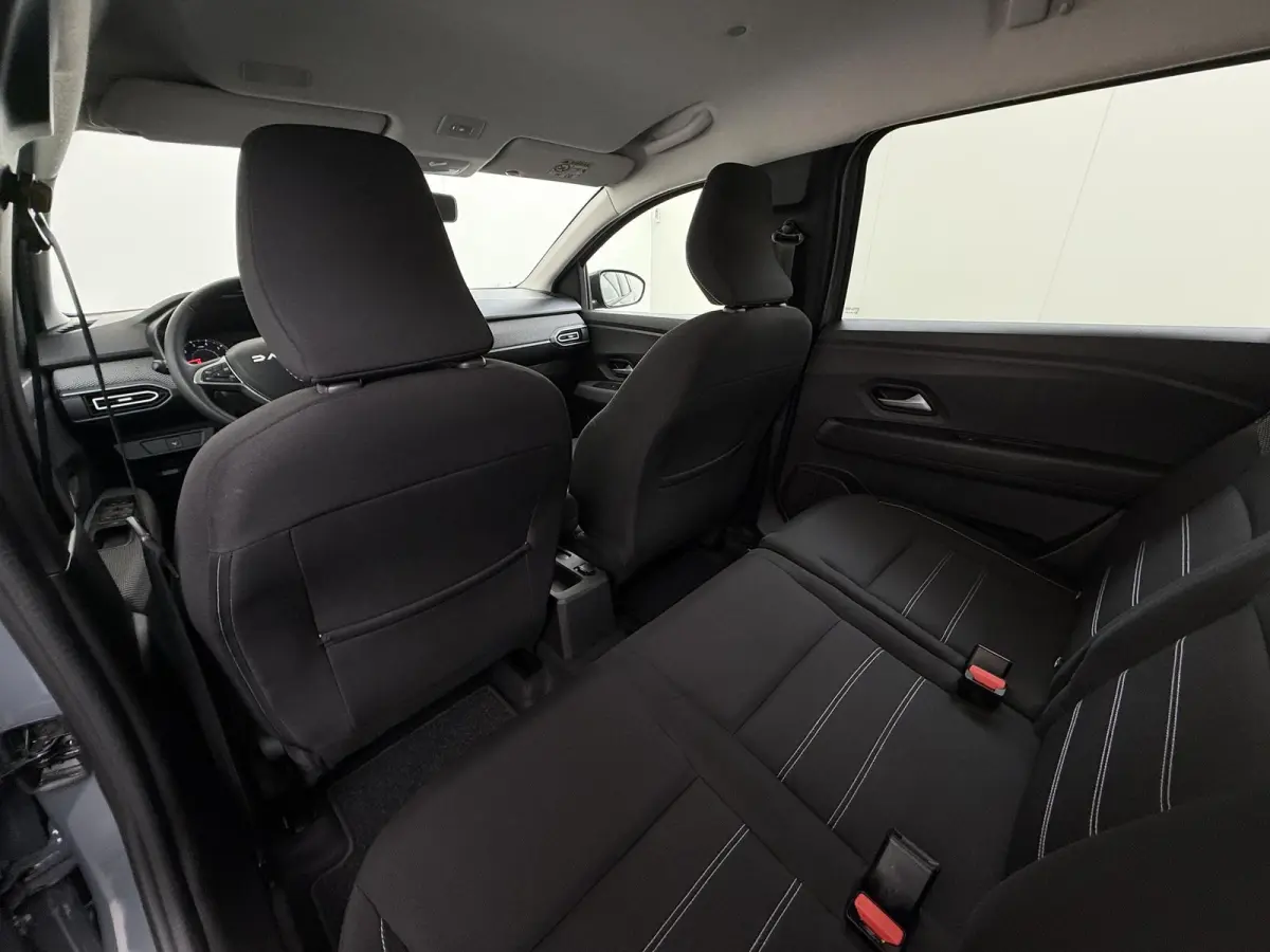 TCe 110pk Expression | 7 persoons | 1ste eigenaar | Parkeersensoren | AppleCarPlay/Android | Airco