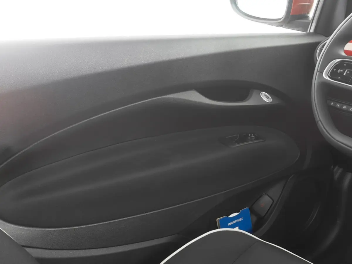 Urban Plus 24 kWh | CAMERA | CARPLAY | Stoelverwarming | PDC | SOH: 95,3% | !