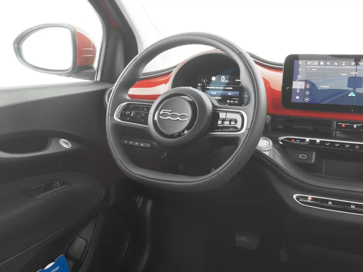 Urban Plus 24 kWh | CAMERA | CARPLAY | Stoelverwarming | PDC | SOH: 95,3% | !