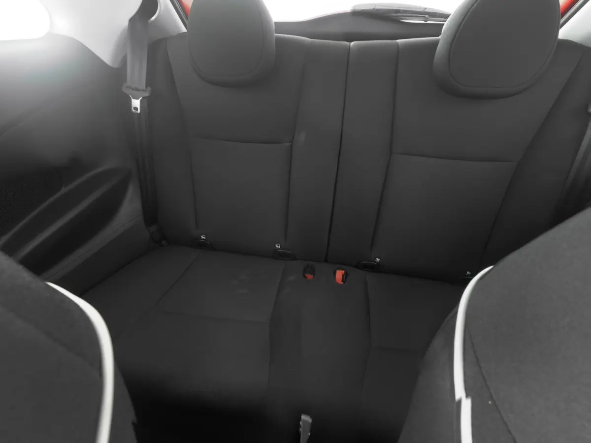 Urban Plus 24 kWh | CAMERA | CARPLAY | Stoelverwarming | PDC | SOH: 95,3% | !