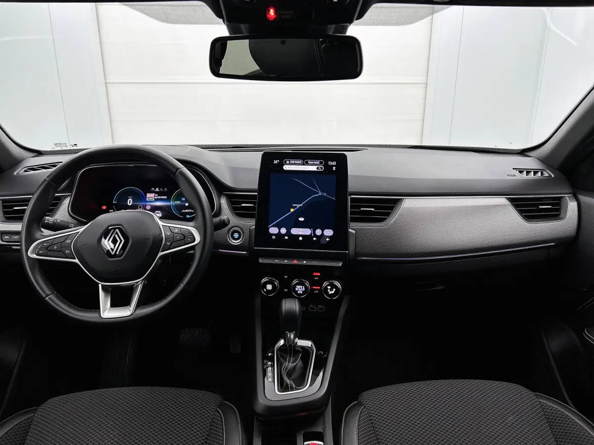1.6 E-Tech full hybrid 145PK techno / Automaat / Navigatie / Pdc+Camera / Airco-ecc. / 1/2 Leder / Apk 06-2028