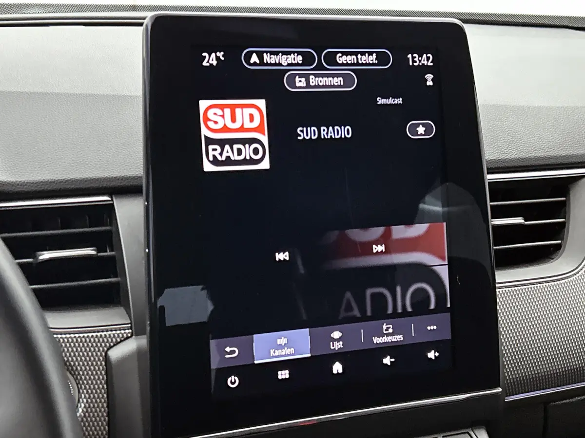 1.6 E-Tech full hybrid 145PK techno / Automaat / Navigatie / Pdc+Camera / Airco-ecc. / 1/2 Leder / Apk 06-2028