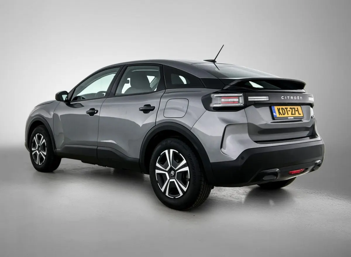 You 50 kWh 136pk | Accu 100% | Lage kilometerstand | Navigatie via Apple Carplay / Android Auto | Climate Control | Cruise Control | Parkeersensoren | DAB+ radio | Bluetooth | Armsteun | Vol