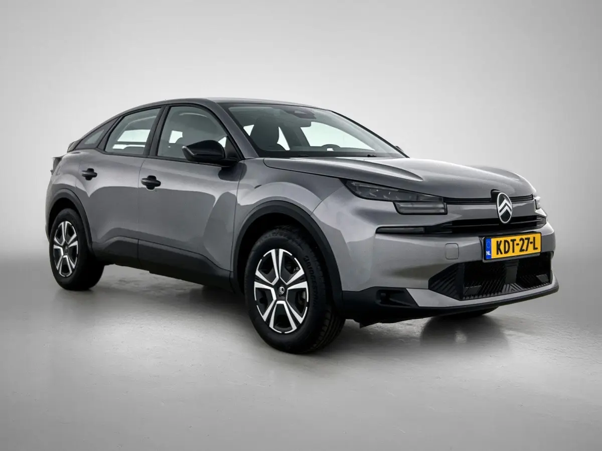 You 50 kWh 136pk | Accu 100% | Lage kilometerstand | Navigatie via Apple Carplay / Android Auto | Climate Control | Cruise Control | Parkeersensoren | DAB+ radio | Bluetooth | Armsteun | Vol