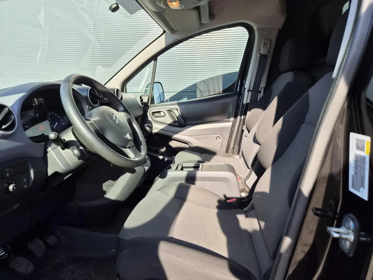 1.6 BlueHDI Airco Cruise Sidebars Marge