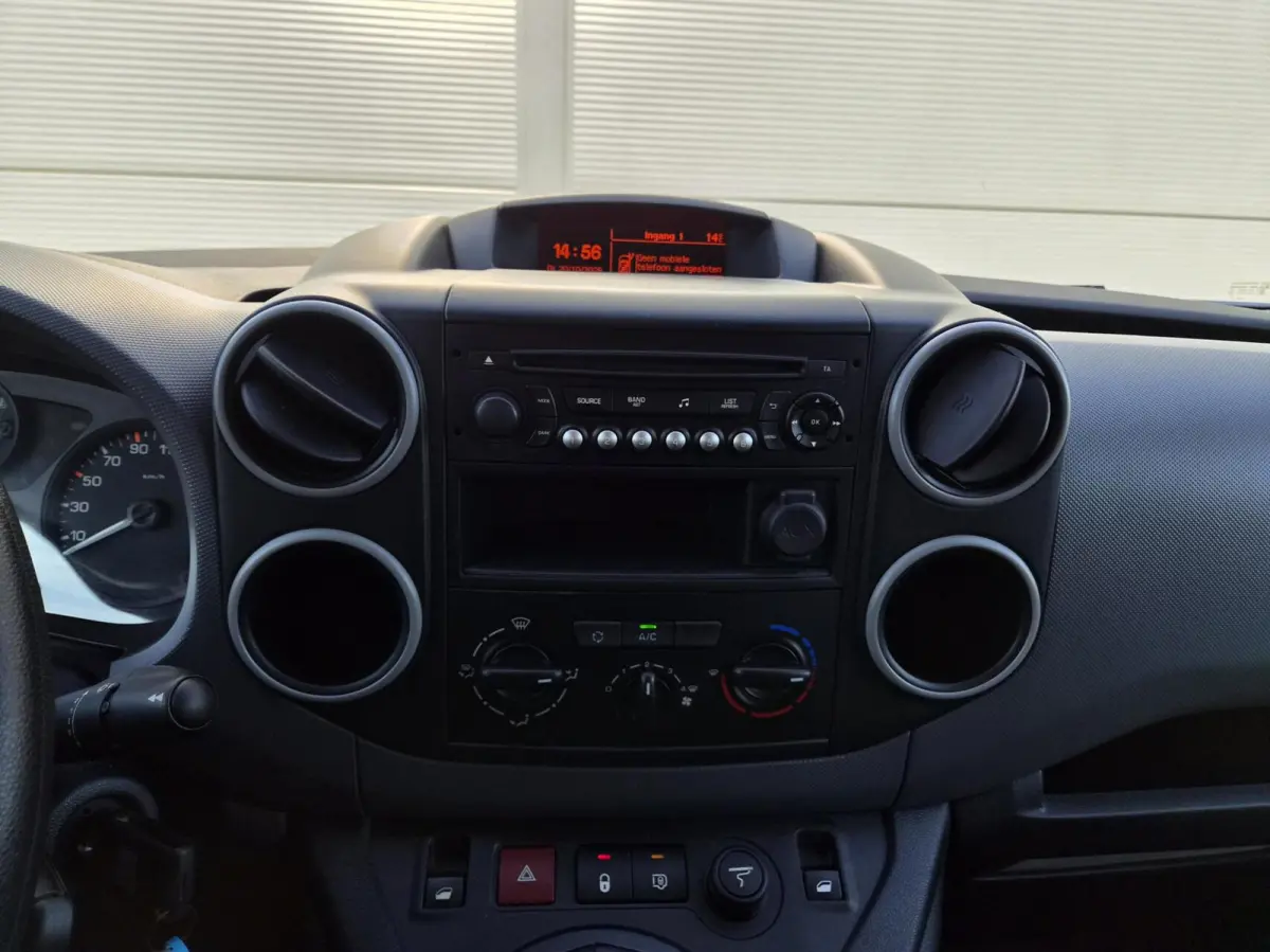 1.6 BlueHDI Airco Cruise Sidebars Marge