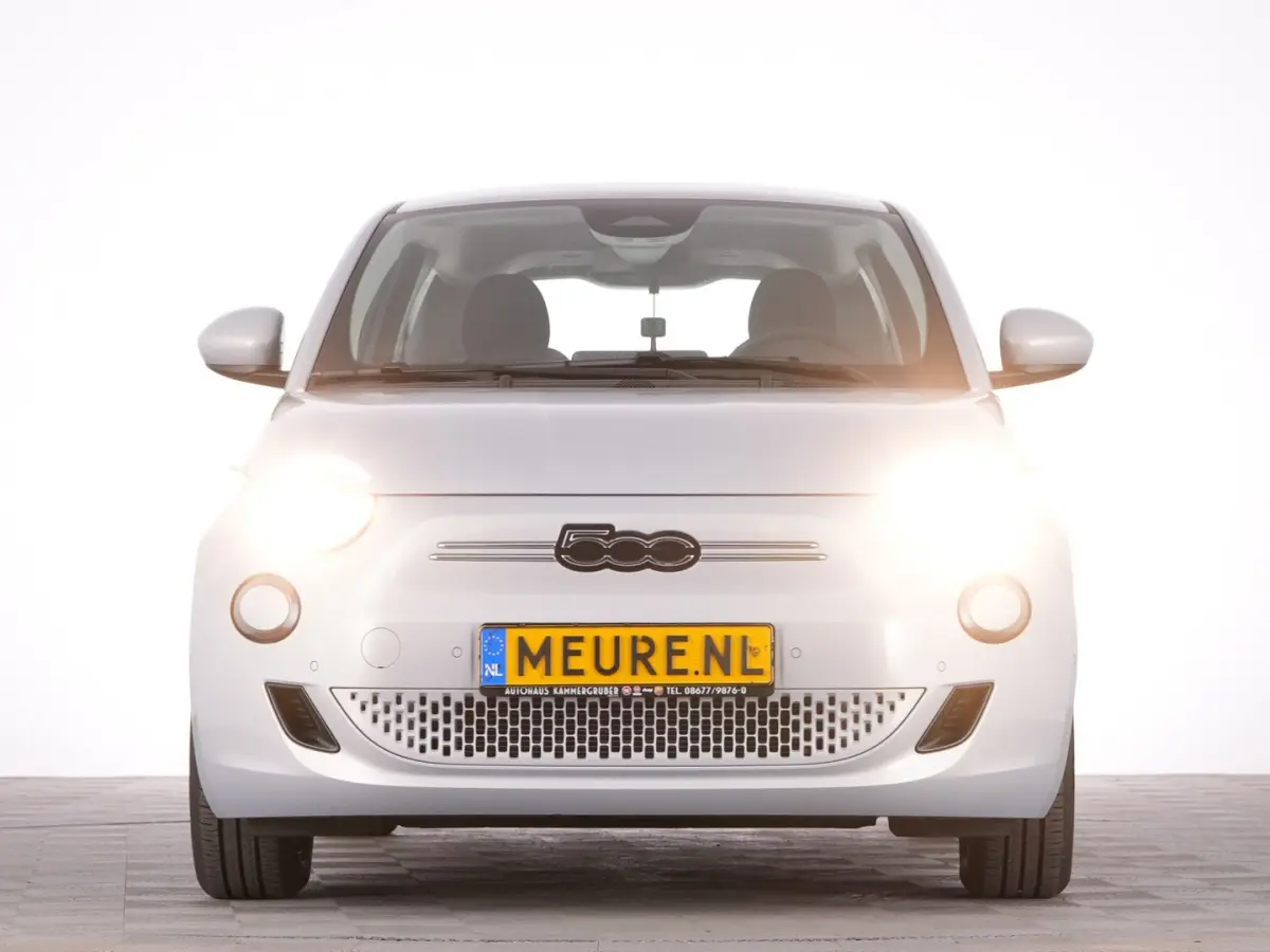 Urban Plus 24 kWh *SOH 98%* CAMERA | CARPLAY | Stoelverwarming | PDC !