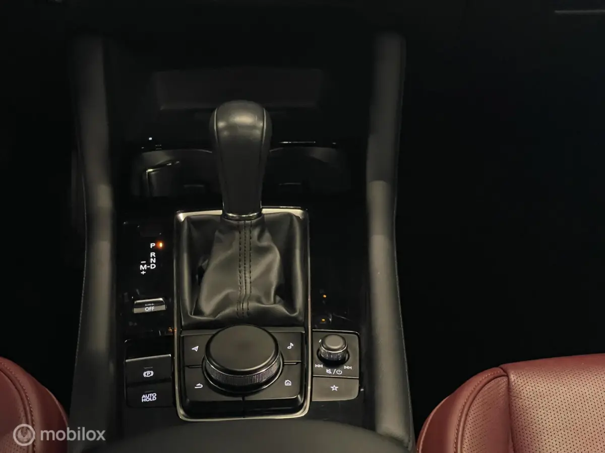 2.0 e-Skyactiv-X M Hybrid 186 Exclusive-Line | Rood Leder | Pano | HUD | Bose | Memory