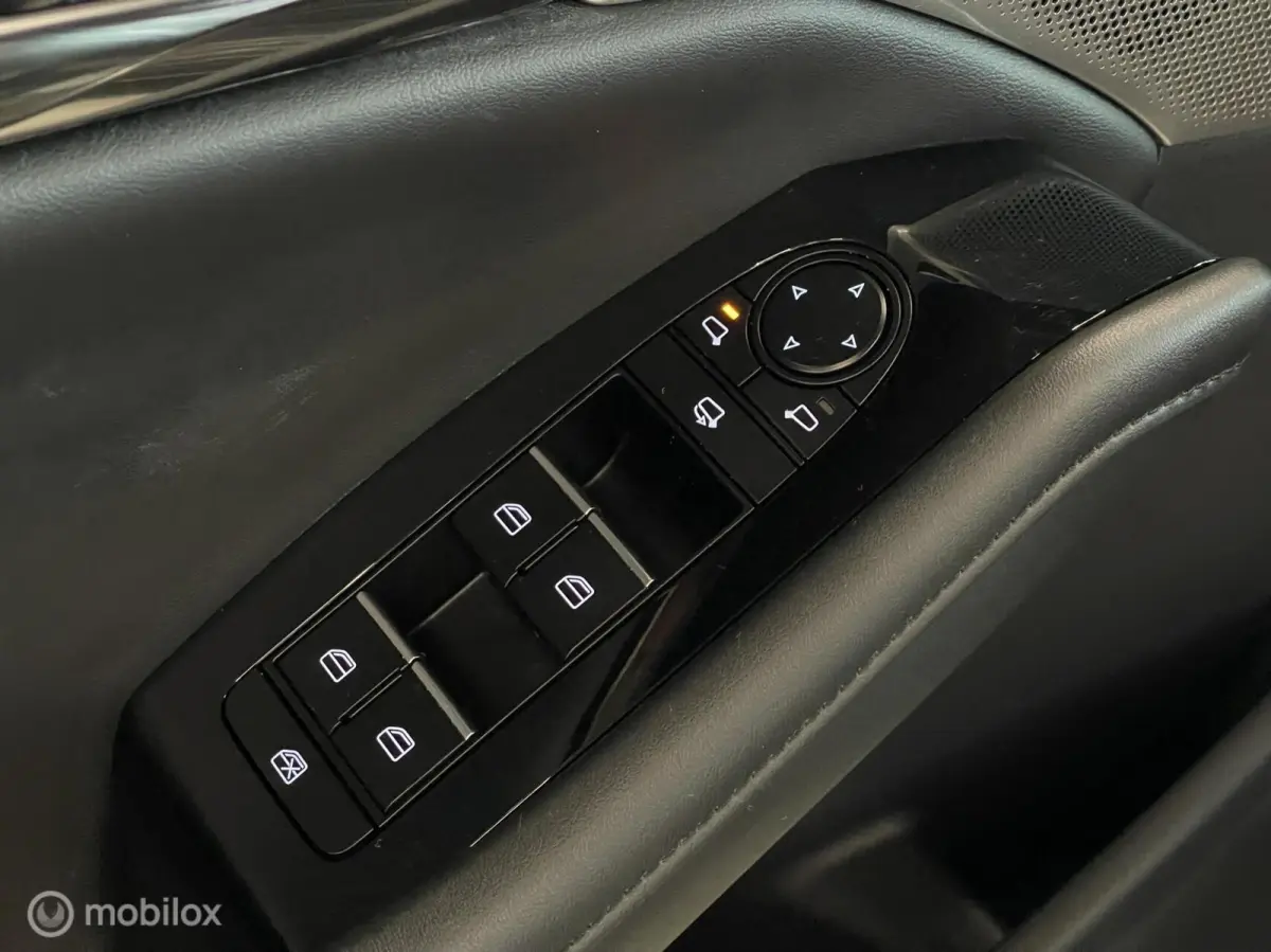 2.0 e-Skyactiv-X M Hybrid 186 Exclusive-Line | Rood Leder | Pano | HUD | Bose | Memory