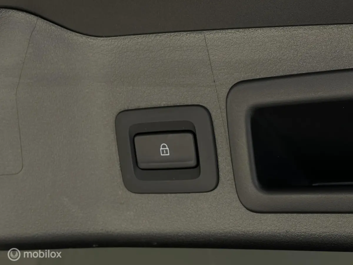 2.0 e-Skyactiv-X M Hybrid 186 Exclusive-Line | Rood Leder | Pano | HUD | Bose | Memory