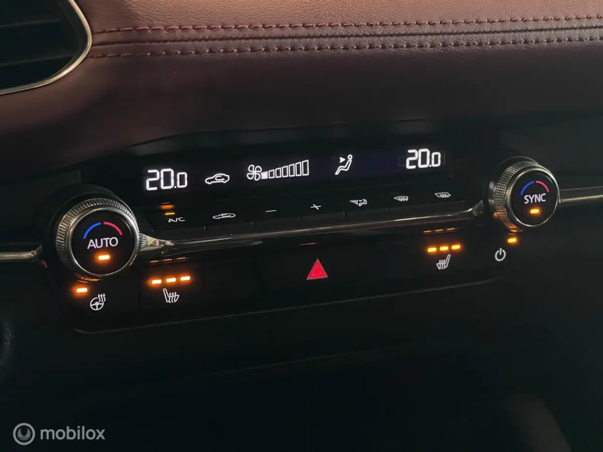 2.0 e-Skyactiv-X M Hybrid 186 Exclusive-Line | Rood Leder | Pano | HUD | Bose | Memory