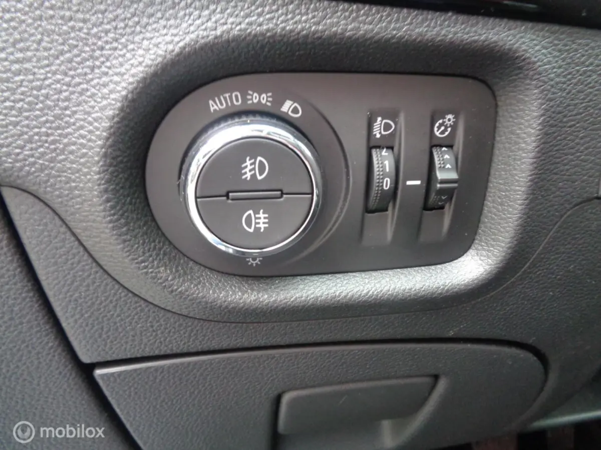K 1.0 TURBO Innovation/Ecc/Airco/PDC/Carplay/17''LM/Slechts 74000km