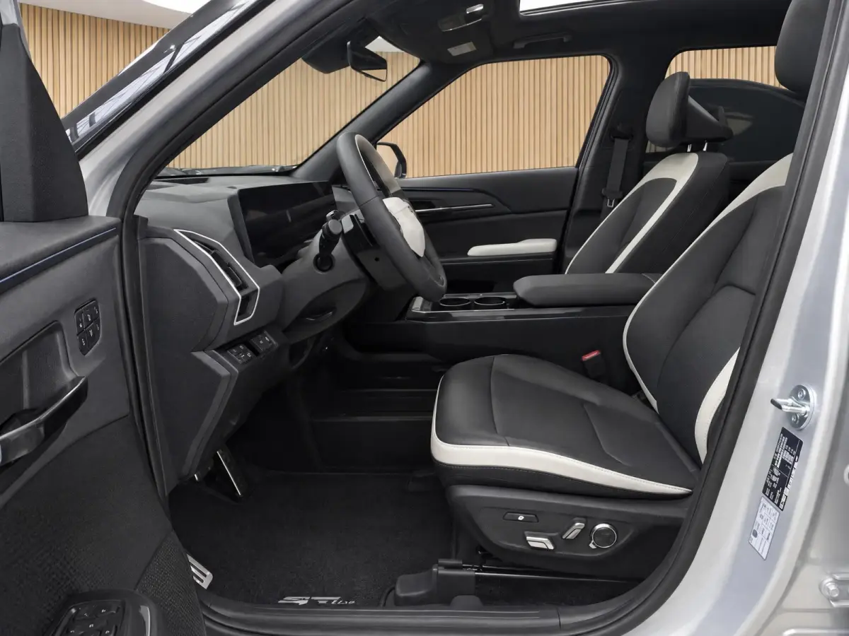 GT-PlusLine 81.4 kWh BTW AUTO! MEEST LUXE UITVOERING | DIRECT LEVERBAAR | PANORAMADAK | 10 JAAR FABRIEKSGARANTIE TM 2036