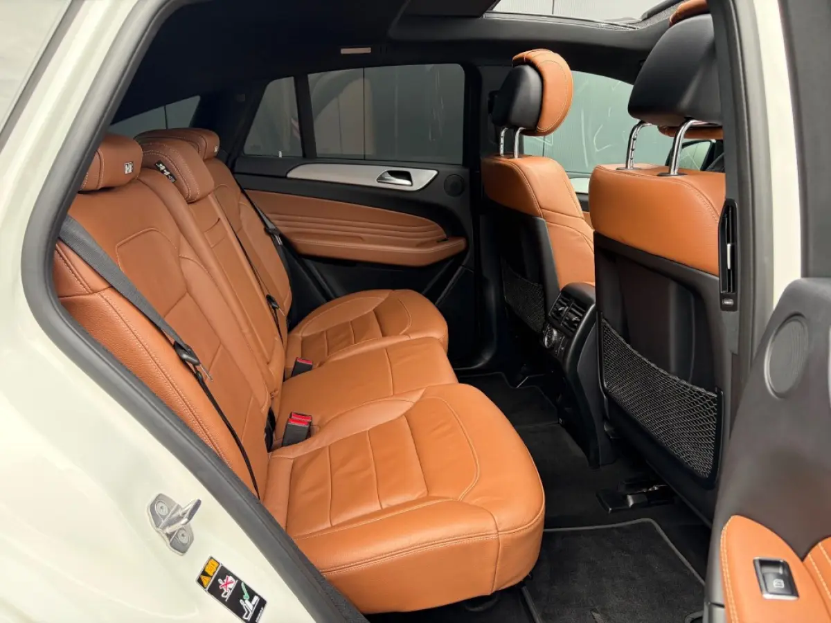 AMG 43 Pano ACC HUD Massage Camera H/K Carplay e.Trekhaak