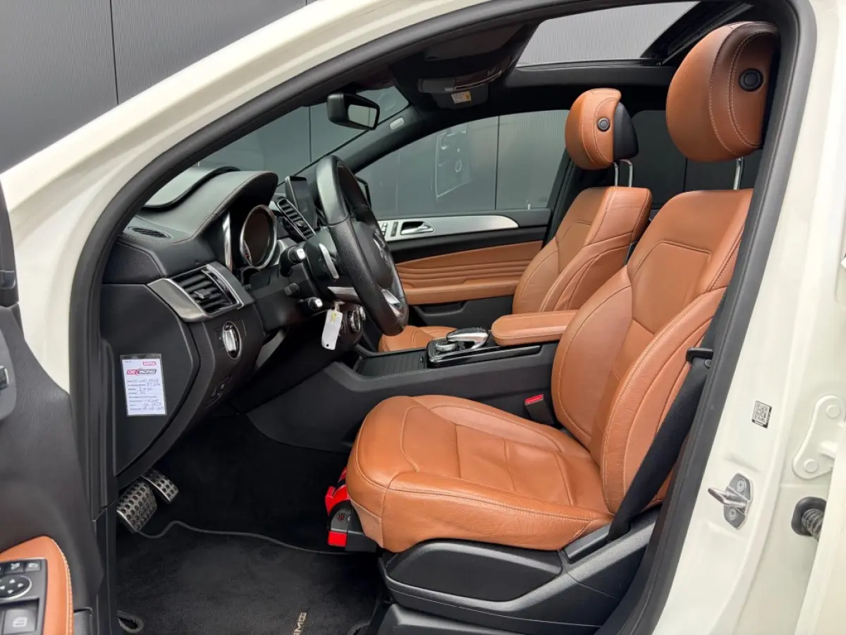 AMG 43 Pano ACC HUD Massage Camera H/K Carplay e.Trekhaak