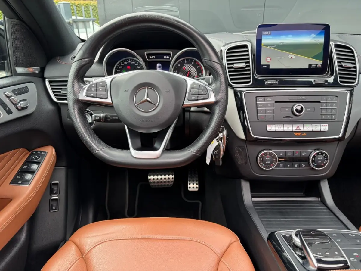 AMG 43 Pano ACC HUD Massage Camera H/K Carplay e.Trekhaak