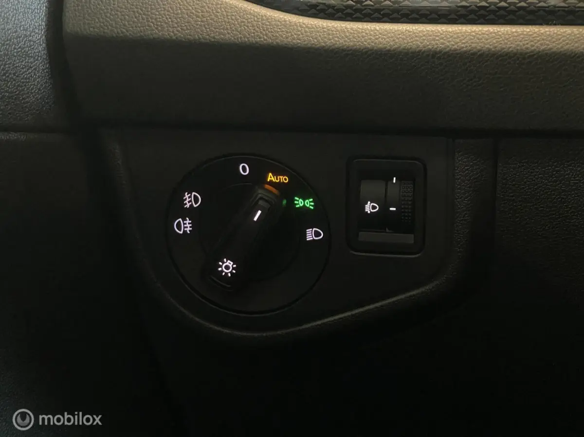 | Pano | Virtual Cockpit | Stoelverwarming | CarPlay | 16” LM