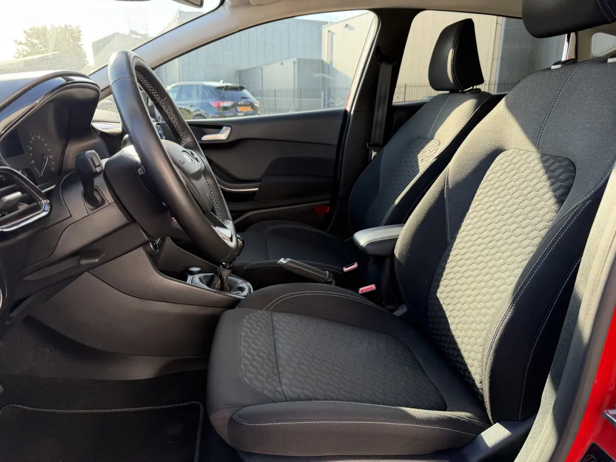 1.0 EcoBoost Hybrid Titanium X | STOEL/STUURVERW. | CAMERA | 125 PK 6 BAK |