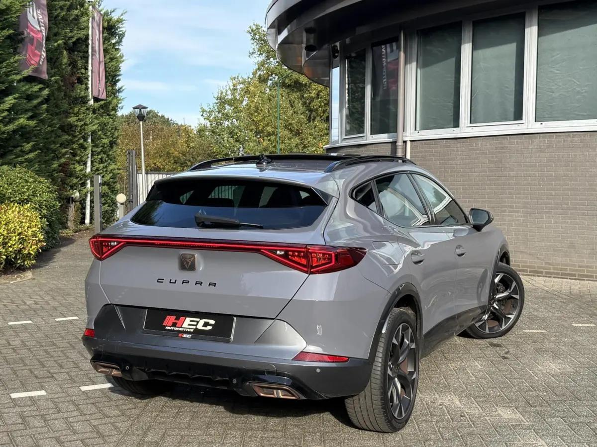 1.4 e-Hybrid Perform. Pano|Memory|Camera|BTW
