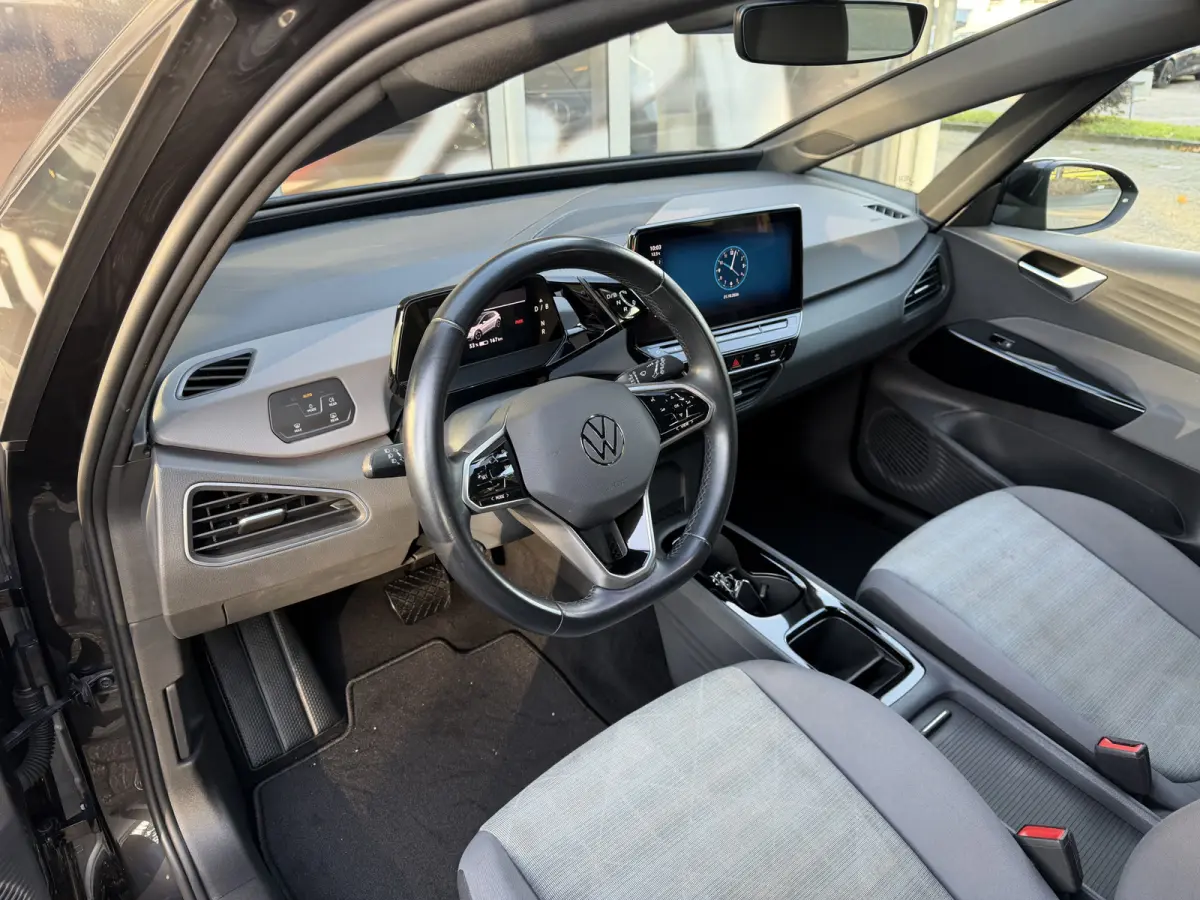 Pro 58 kWh / Sensoren / Carplay / Verw. Stuur + Stoelen / SoH 92,1% /