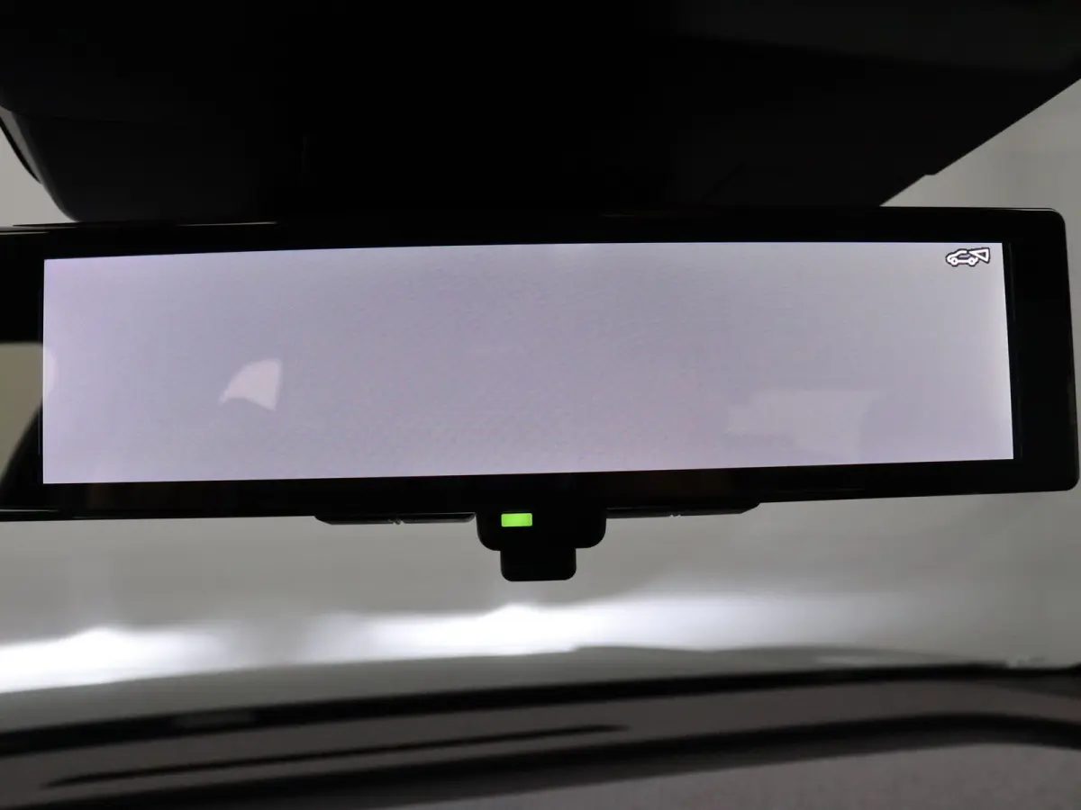 EV87 long range iconic Apple Carplay/Android Auto | Climate