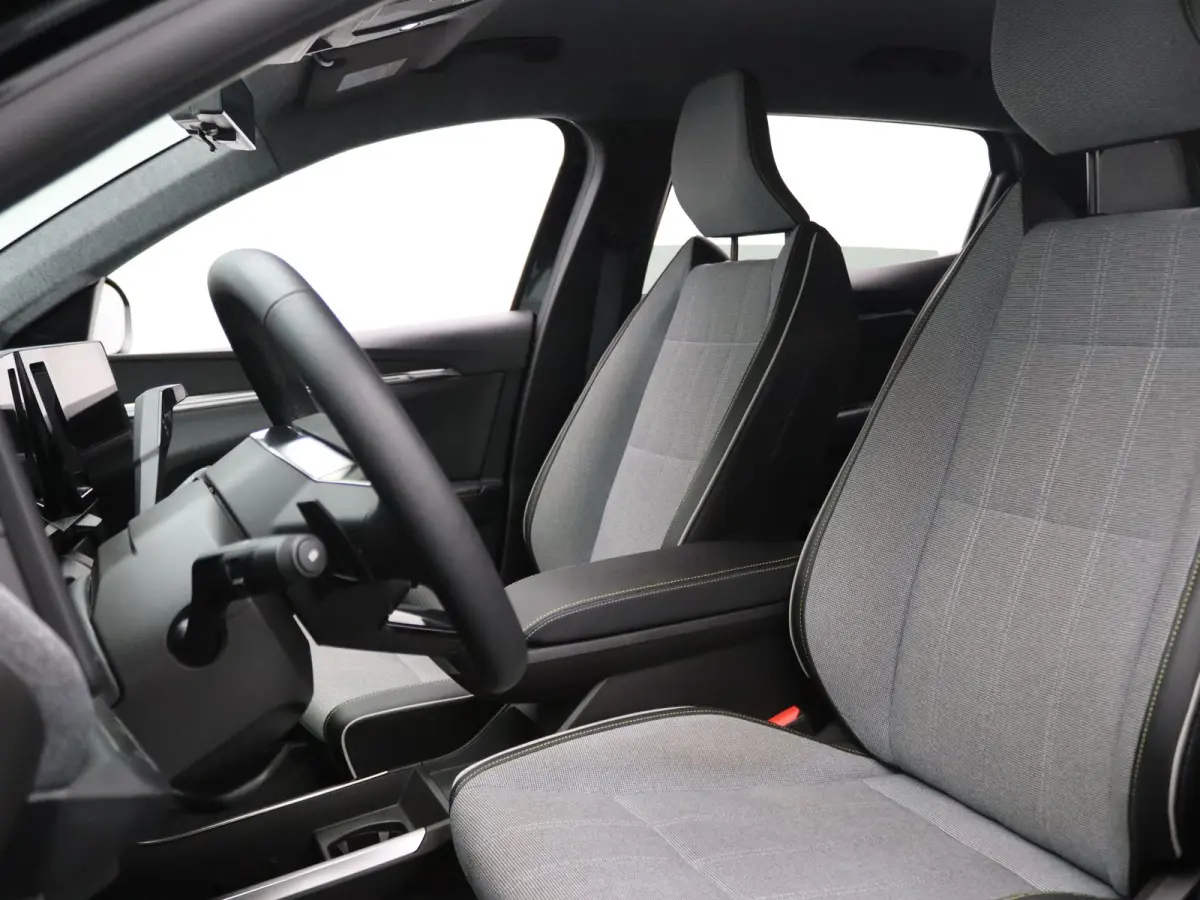 EV87 long range iconic Apple Carplay/Android Auto | Climate