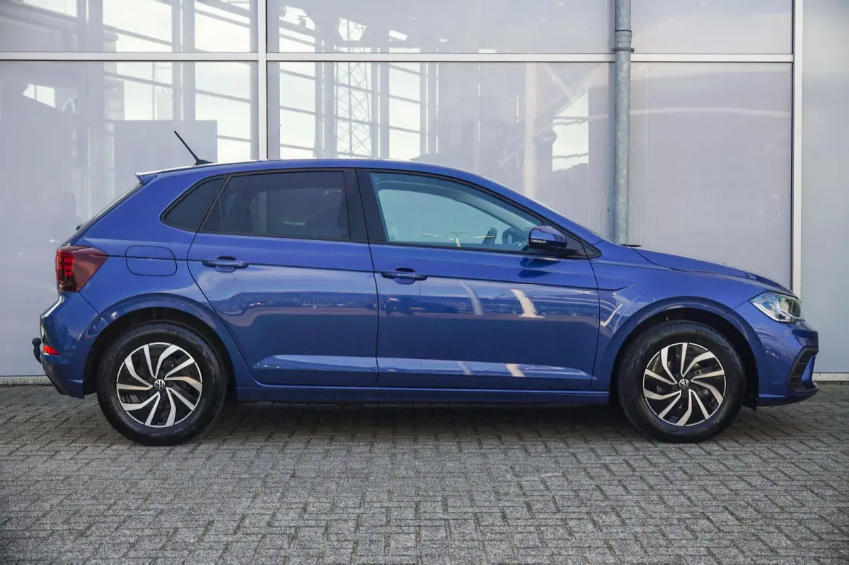 1.0 TSI 95pk Life Edition | Trekhaak | Achteruitrijcamera | Apple Carplay & Android Auto