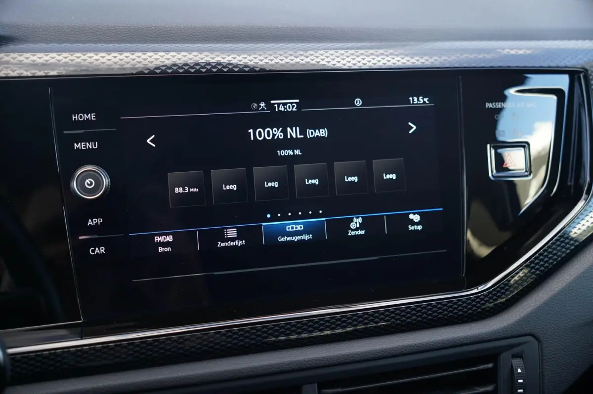 1.0 TSI 95pk Life Edition | Trekhaak | Achteruitrijcamera | Apple Carplay & Android Auto