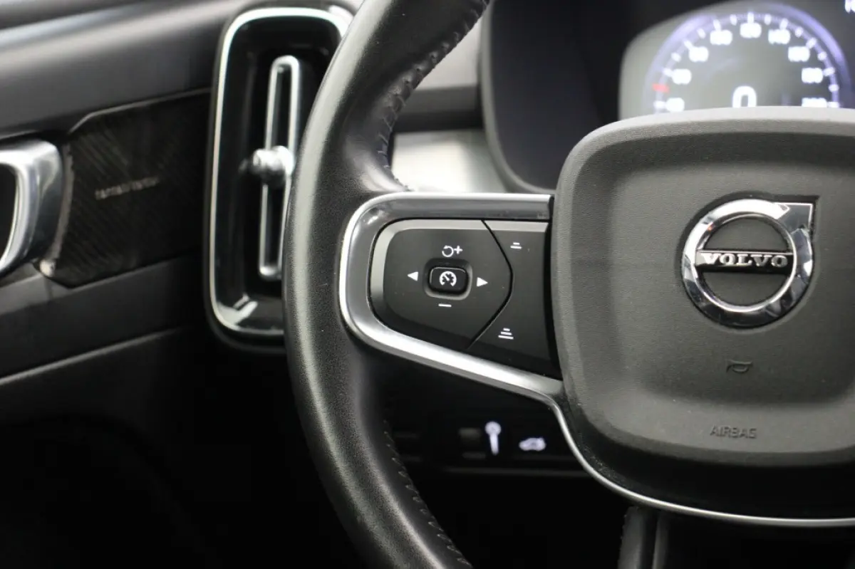 1.5 T4 R-Design - Digitaal Cockpit, Carplay, Stoelverw. Afn. Trekhaak