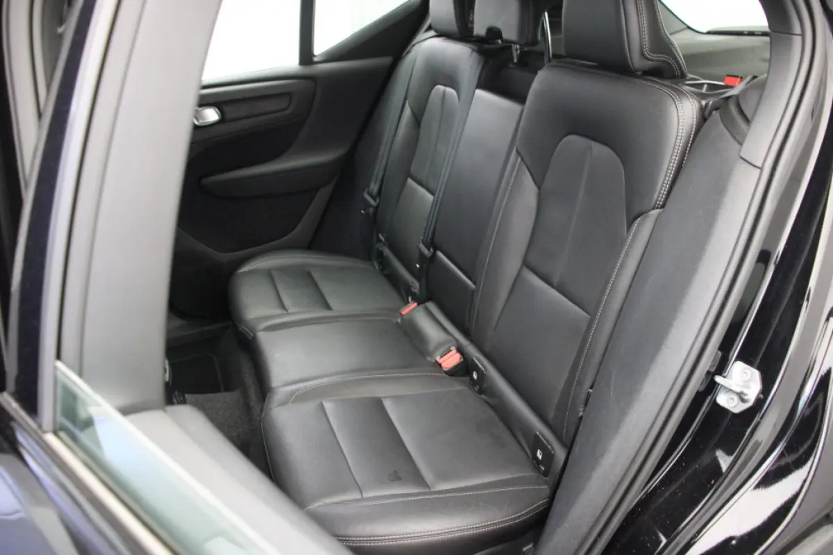 1.5 T4 R-Design - Digitaal Cockpit, Carplay, Stoelverw. Afn. Trekhaak