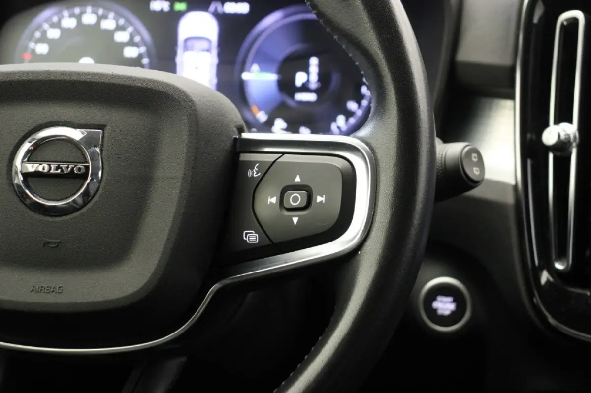 1.5 T4 R-Design - Digitaal Cockpit, Carplay, Stoelverw. Afn. Trekhaak