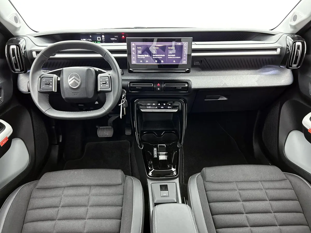 SUV Max 44 kWh Comfort Range 113pk | Accu 95% | Lage kilometerstand! | Navigatie | Achteruitrijcamera | Climate Control | Cruise Control | Parkeersensoren v+a | Dodehoeksensor | Bluetooth | 