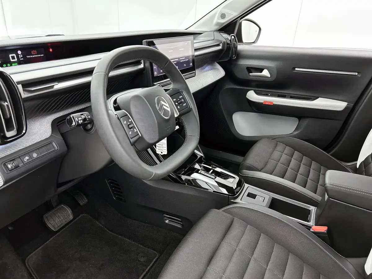 SUV Max 44 kWh Comfort Range 113pk | Accu 95% | Lage kilometerstand! | Navigatie | Achteruitrijcamera | Climate Control | Cruise Control | Parkeersensoren v+a | Dodehoeksensor | Bluetooth | 