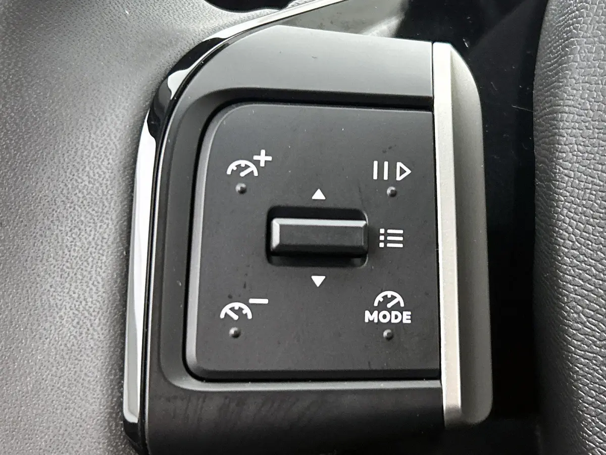 SUV Max 44 kWh Comfort Range 113pk | Accu 95% | Lage kilometerstand! | Navigatie | Achteruitrijcamera | Climate Control | Cruise Control | Parkeersensoren v+a | Dodehoeksensor | Bluetooth | 