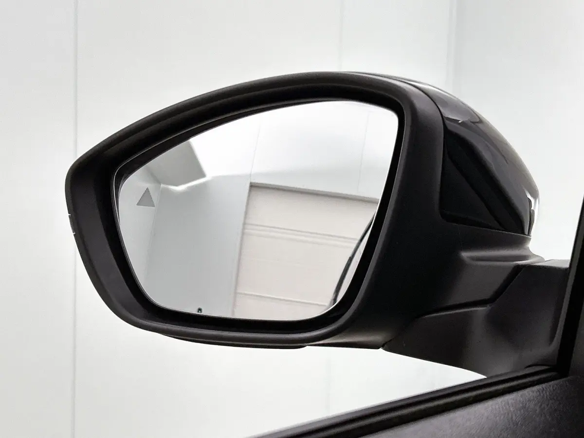 SUV Max 44 kWh Comfort Range 113pk | Accu 95% | Lage kilometerstand! | Navigatie | Achteruitrijcamera | Climate Control | Cruise Control | Parkeersensoren v+a | Dodehoeksensor | Bluetooth | 