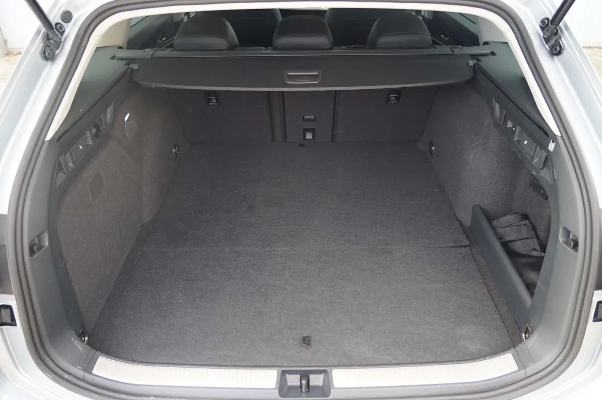 1.5 eHybrid 204pk Business | SoH 100% | Trekhaak | Head-up | Elektrische Stoelen
